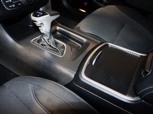 Used 2017 Dodge Charger R/T w/ Beats Audio Group image 32