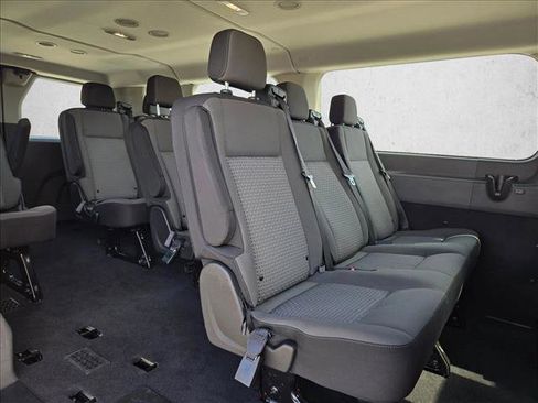 Used 2024 Ford Transit 350 XLT image 18