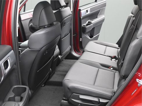 New 2026 Hyundai Santa Fe SEL FWD image 6