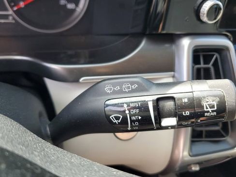 Certified 2023 Kia Sorento S image 27