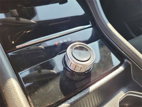 Used 2024 Jeep Grand Cherokee L Altitude image 23