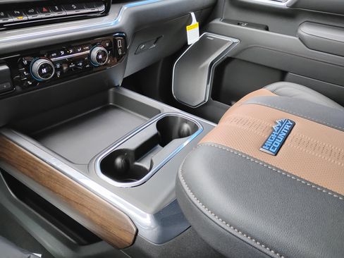 New 2026 Chevrolet Silverado 2500 High Country w/ Technology Package image 12