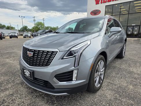 Used 2024 Cadillac XT5 Premium Luxury AWD/4WD image 3