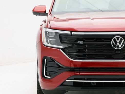 Used 2025 Volkswagen Atlas SEL Premium R-Line image 5