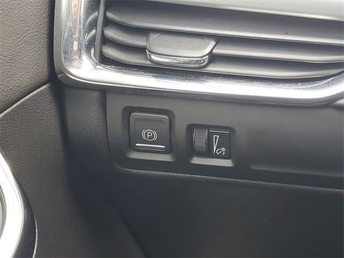 Certified 2023 Cadillac XT4 Premium Luxury w/ Cold Weather Package image 13