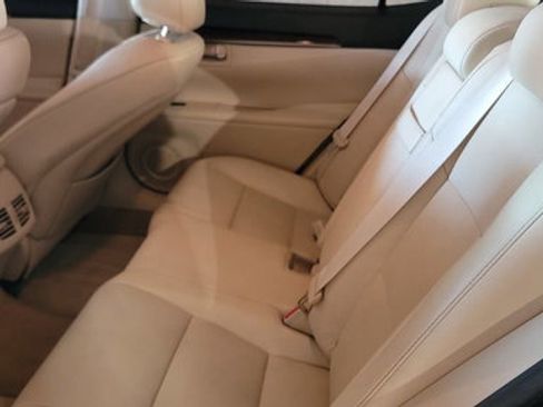 Used 2013 Lexus ES 350 w/ Luxury Pkg image 14