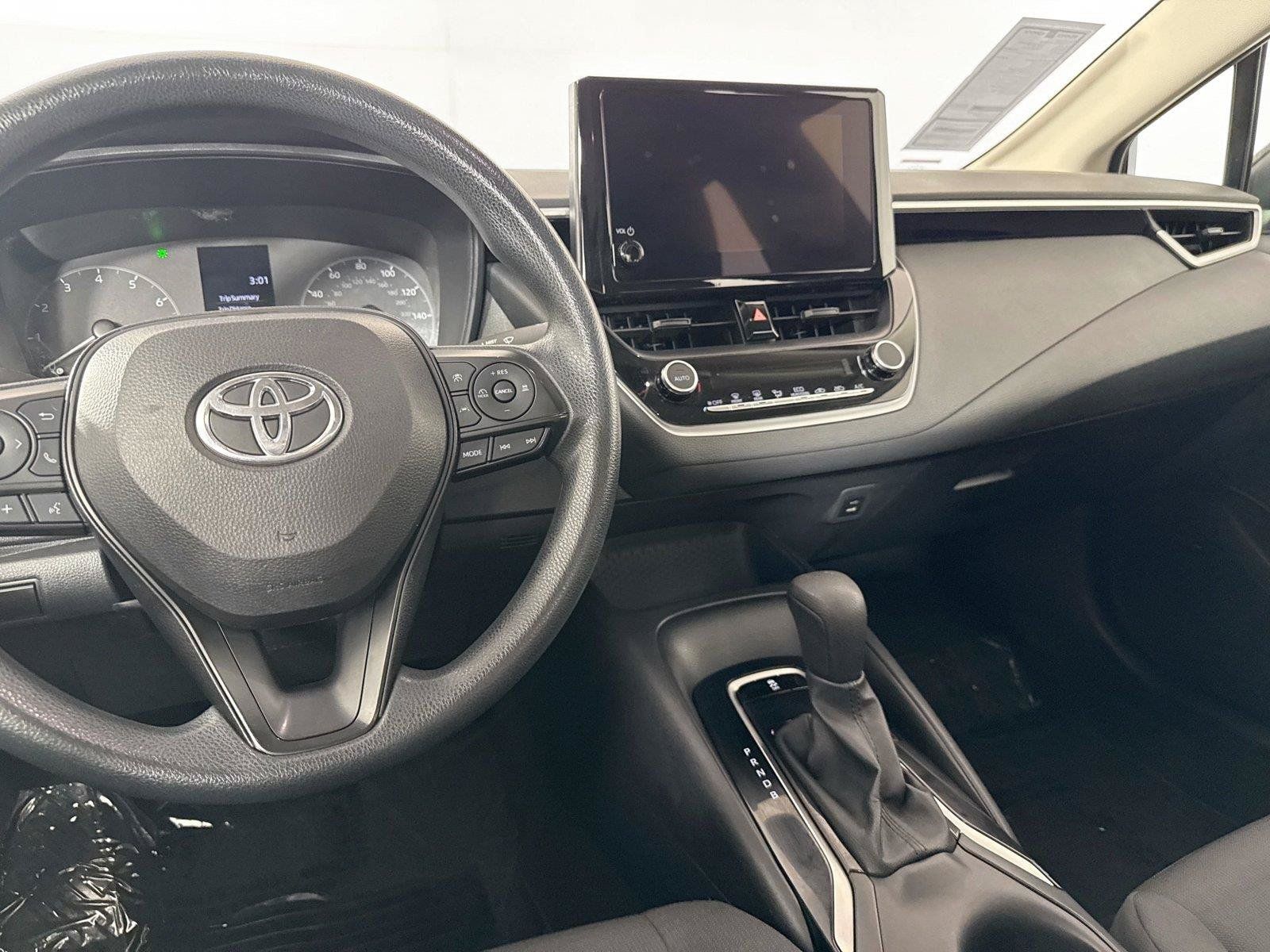 Certified 2024 Toyota Corolla LE FWD image 29