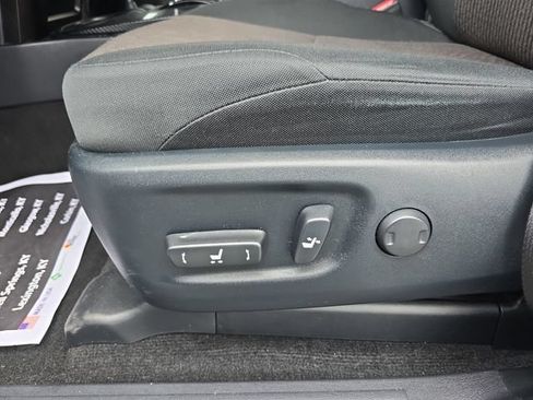 Used 2023 Toyota 4Runner TRD Off-Road AWD/4WD image 12