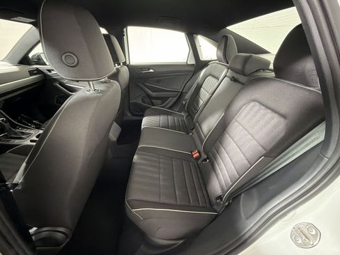 Used 2023 Volkswagen Jetta Sport image 23