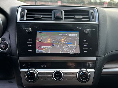 Used 2017 Subaru Outback 2.5i Touring image 29