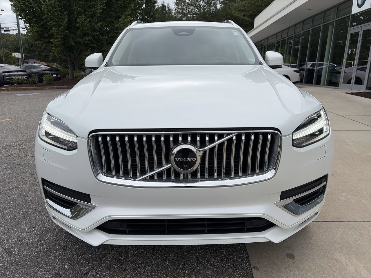 Used 2023 Volvo XC90 T8 Ultimate AWD/4WD image 10