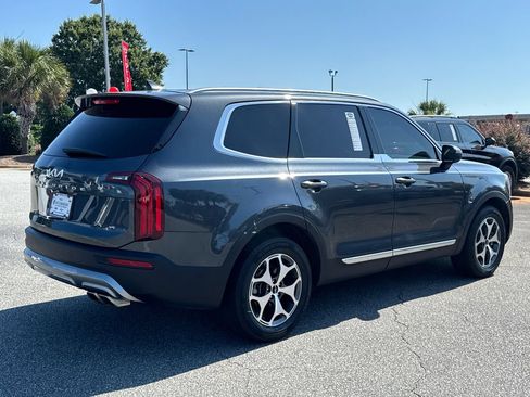 Used 2022 Kia Telluride EX FWD image 3