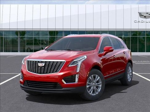 New 2025 Cadillac XT5 Luxury image 6