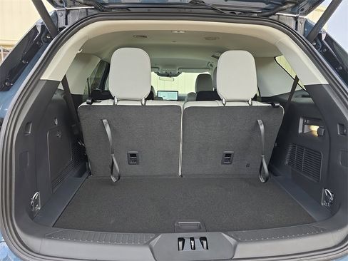 New 2026 Ford Explorer Active w/ Active Comfort Package image 43