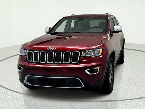 Used 2018 Jeep Grand Cherokee Limited AWD/4WD image 8