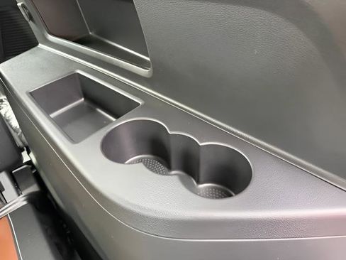 Used 2023 Volkswagen Atlas SEL Premium image 22