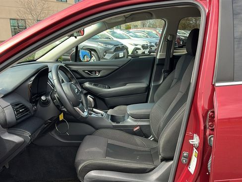 Used 2021 Subaru Outback Premium image 9