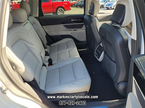 New 2026 Lincoln Nautilus Premier w/ Jet Appearance Package image 8