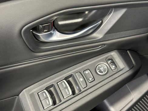 Used 2024 Honda Accord EX image 16