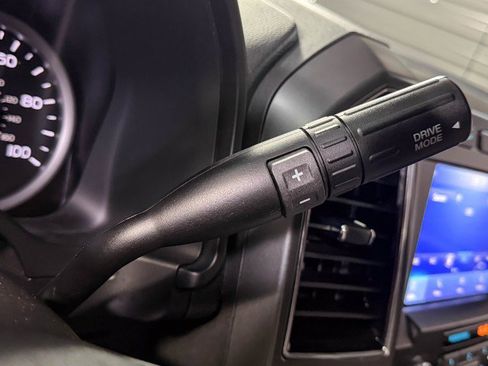 Used 2020 Ford F350 XLT w/ XLT Premium Package image 24