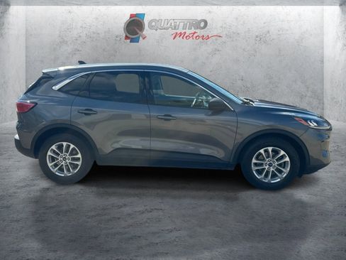 Used 2022 Ford Escape SE FWD image 7