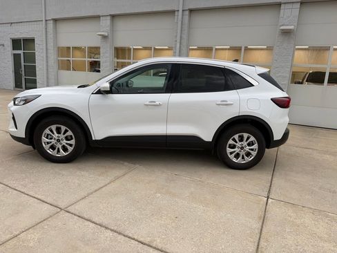 Used 2024 Ford Escape Active w/ Tech Pack #2 image 8