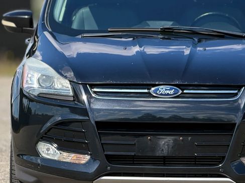 Used 2014 Ford Escape Titanium w/ Equipment Group 401A AWD/4WD image 11