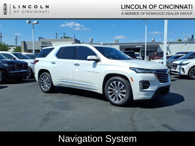 Used 2023 Chevrolet Traverse Premier AWD/4WD image 1