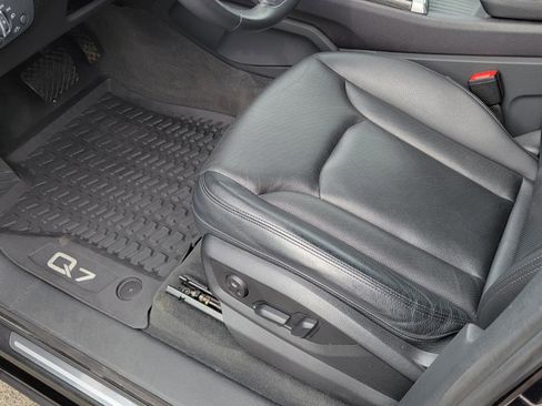 Used 2019 Audi Q7 2.0T Premium Plus w/ Premium Plus Package image 19