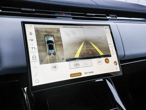 New 2025 Land Rover Range Rover Sport Dynamic SE image 29