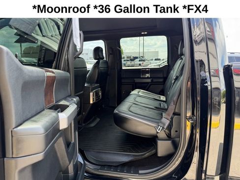 Used 2017 Ford F150 Platinum w/ Equipment Group 701A Luxury image 20