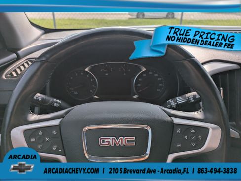 Used 2021 GMC Terrain SLT w/ Elevation Edition AWD/4WD image 23