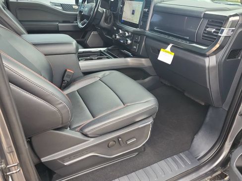 Used 2023 Ford F250 Lariat w/ Chrome Package AWD/4WD image 20