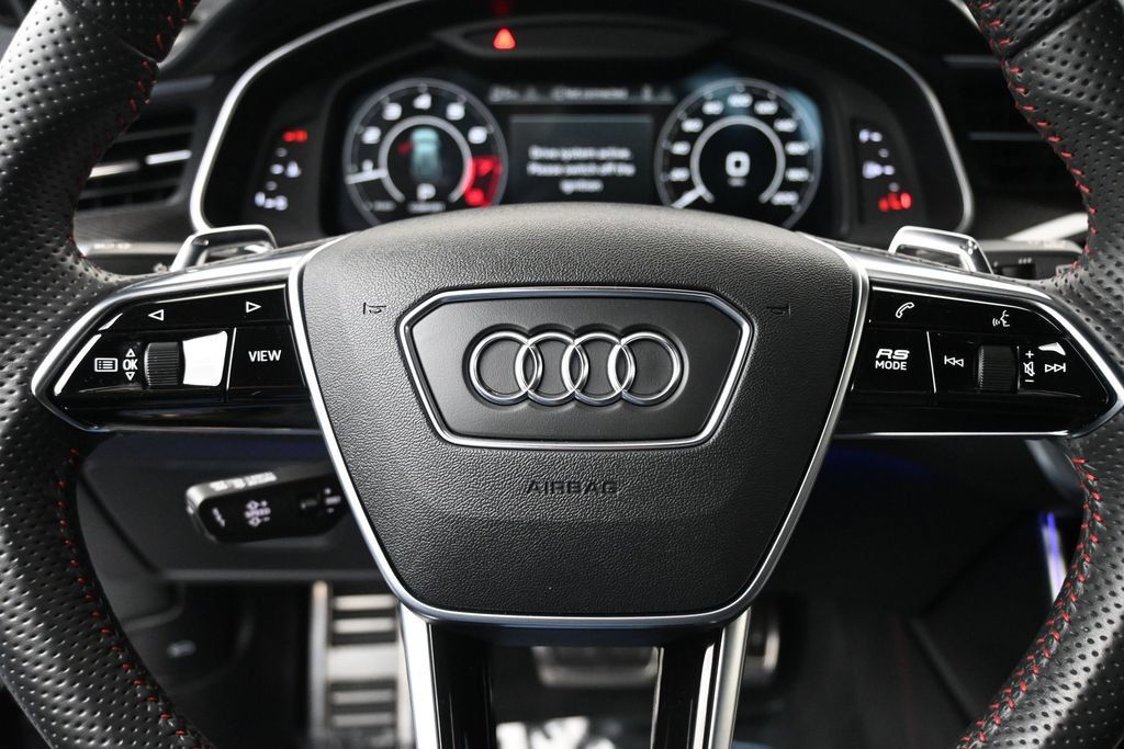 Used 2021 Audi RS 6 AWD/4WD image 30