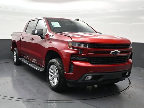Used 2021 Chevrolet Silverado 1500 RST w/ Safety Package AWD/4WD image 8