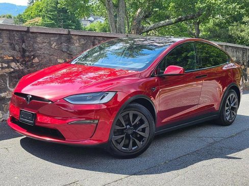 Used 2023 Tesla Model X AWD/4WD image 2