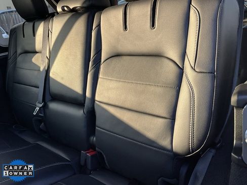 Used 2022 Jeep Wrangler Unlimited Sahara w/ Cold Weather Group image 30