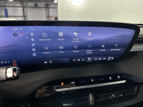 Used 2025 Buick Enclave Sport Touring image 16
