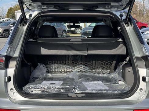 New 2025 Mitsubishi Outlander SE image 10