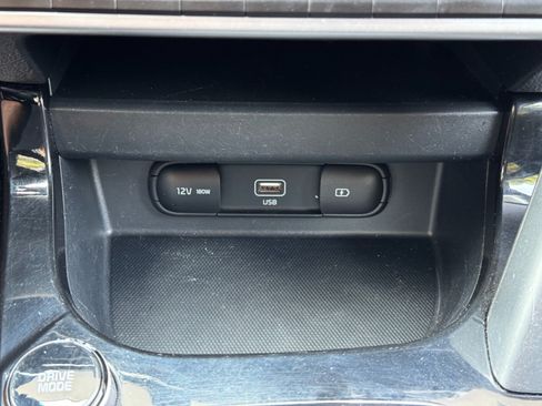 Used 2023 Kia Seltos S FWD image 25