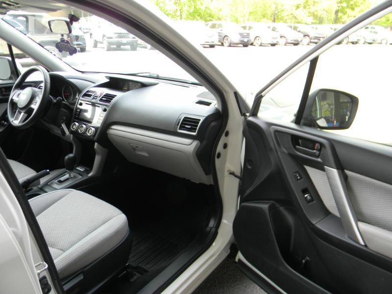 Used 2018 Subaru Forester 2.5i Premium w/ All-Weather Package AWD/4WD image 22