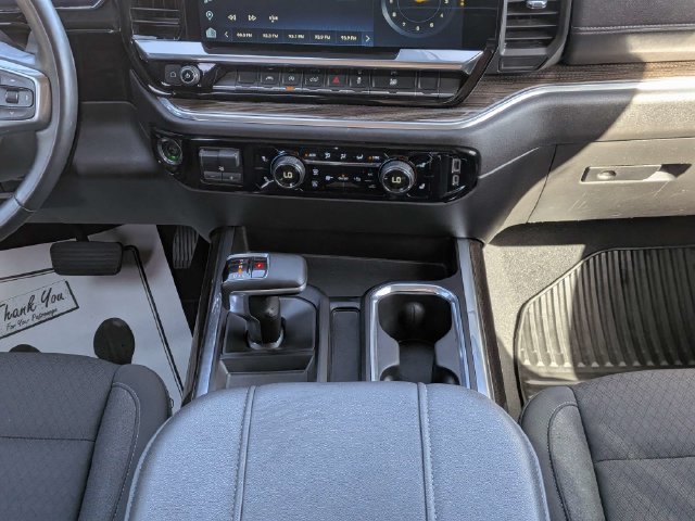 Used 2023 Chevrolet Silverado 1500 LT AWD/4WD image 17