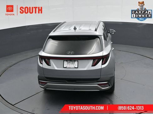 Used 2025 Hyundai Tucson SEL AWD/4WD image 46