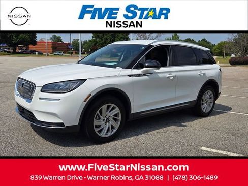 Used 2022 Lincoln Corsair FWD image 3