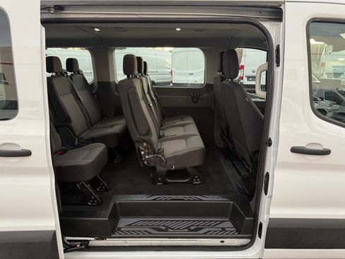 Used 2024 Ford Transit 350 XLT RWD image 12