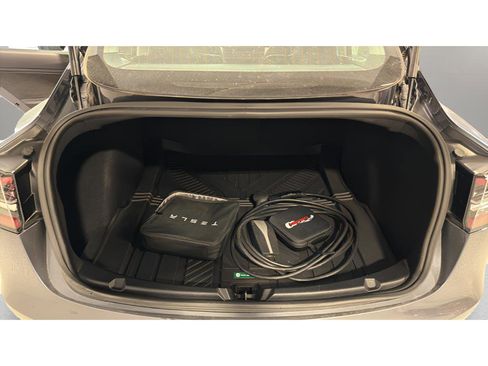 Used 2019 Tesla Model 3 Standard Range Plus image 18