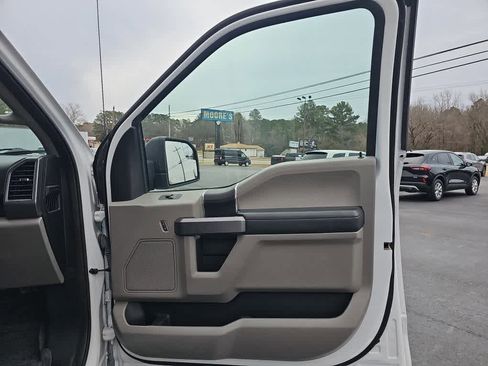 Used 2020 Ford F150 XLT w/ Trailer Tow Package image 25