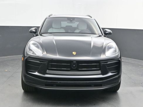 New 2026 Porsche Macan AWD/4WD image 10