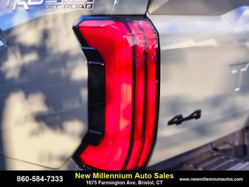 Used 2022 Toyota Tundra SR5 image 9