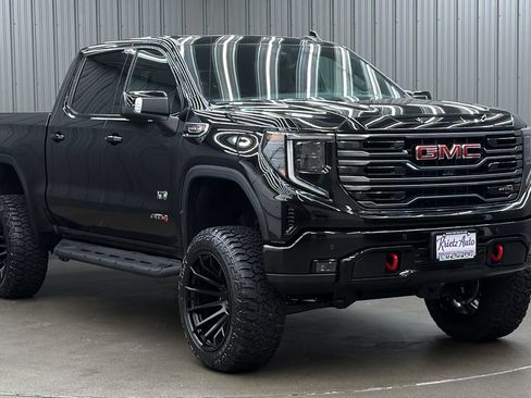 Used 2026 GMC Sierra 1500 AT4 w/ AT4 Premium Package AWD/4WD image 7